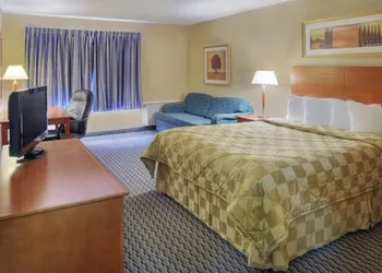 Comfort Inn London - Wellington Road hotel thumbnail 4
