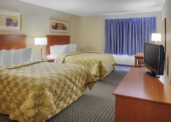 Comfort Inn London - Wellington Road hotel thumbnail 8