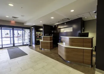 Courtyard by Marriott Cleveland Willoughby hotel thumbnail 2