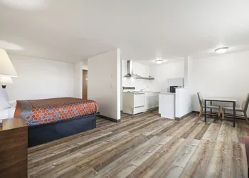 Kennewick Inn & Suites Tri Cities hotel thumbnail 5