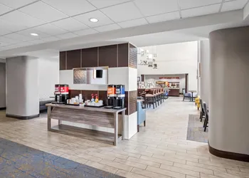 Hampton Inn & Suites Trophy Club - Fort Worth North hotel thumbnail 2