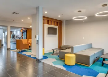 Microtel Inn & Suites by Wyndham Montgomery hotel thumbnail 4