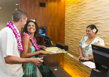 Courtyard by Marriott King Kamehameha's Kona Beach Hotel hotel thumbnail 2