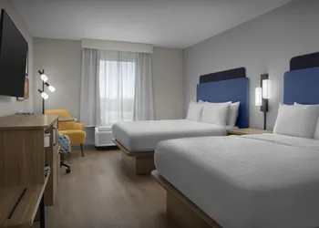 Hampton Inn Lenoir City hotel thumbnail 7