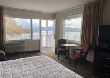 The Georgian Lakeside Resort hotel thumbnail 2