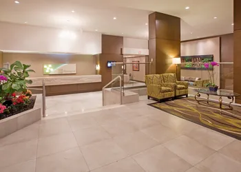 Holiday Inn Vancouver Centre by IHG hotel thumbnail 2
