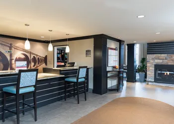 Staybridge Suites Chicago-Oakbrook Terrace by IHG hotel thumbnail 2