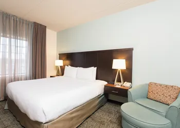 Staybridge Suites Chicago-Oakbrook Terrace by IHG hotel thumbnail 6