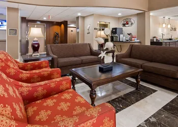 Best Western Plus Ambassador Suites Venice hotel thumbnail 2