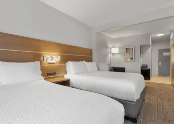 Holiday Inn Express Hotel & Suites West Coxsackie by IHG hotel thumbnail 8