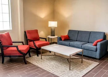 Comfort Suites New Braunfels - San Antonio Area hotel thumbnail 3