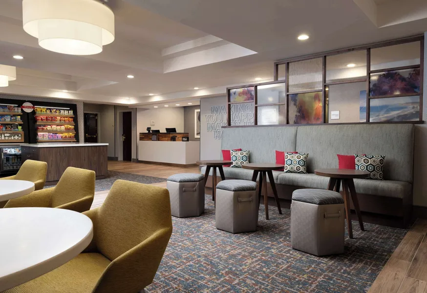 Hampton Inn San Diego Del Mar hotel detail image 2