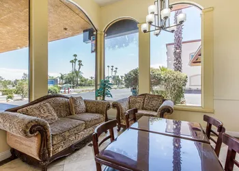 Rodeway Inn & Suites Canyon Lake-Menifee West hotel thumbnail 5