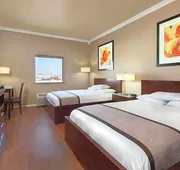 Super 8 by Wyndham Groesbeck hotel detail image 3