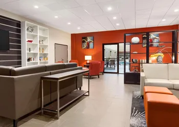 Country Inn & Suites by Radisson, San Antonio Lackland AFB - SeaWorld Area hotel thumbnail 4