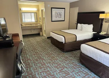 OYO Hotel Harriman hotel thumbnail 7