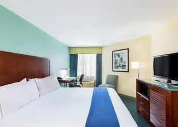 GreenTree Inn San Diego Mission Bay hotel thumbnail 7