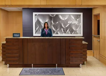 Hampton Inn & Suites by Hilton Langley-Surrey hotel thumbnail 2