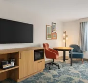 Hampton Inn & Suites by Hilton Langley-Surrey hotel detail image 7