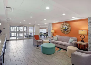Best Western Plus Chicagoland - Countryside hotel thumbnail 2