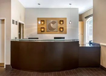 Comfort Inn & Suites Villa Rica hotel thumbnail 2