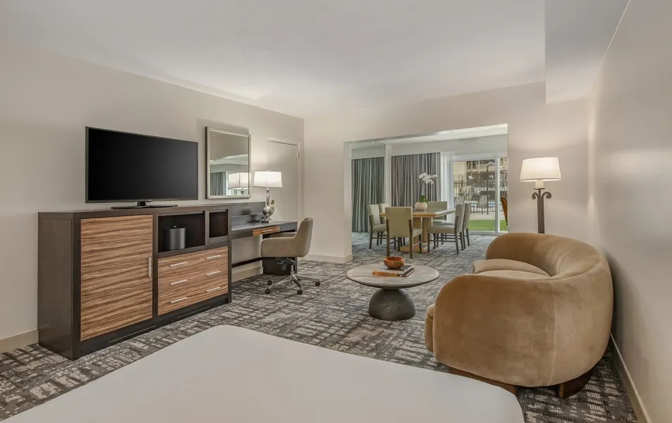 Crowne Plaza San Diego - Mission Valley by IHG hotel detail image 6