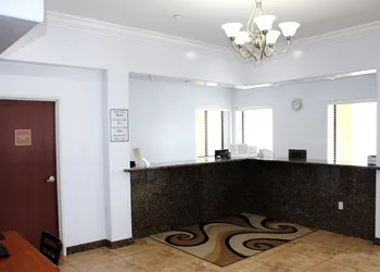Fairway Inn hotel thumbnail 2