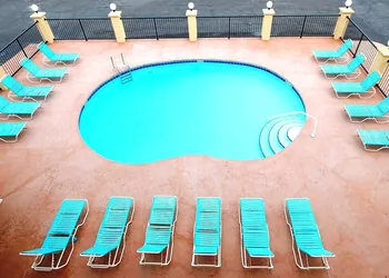 Fairway Inn hotel thumbnail 7