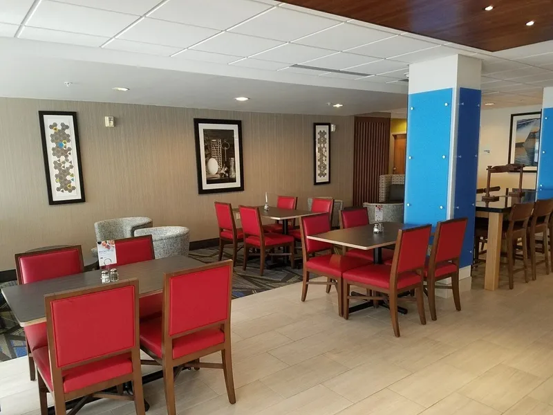 Holiday Inn Express & Suites Daphne- Spanish Fort Area by IHG hotel detail image 2