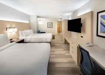 Holiday Inn Express & Suites Daphne- Spanish Fort Area by IHG hotel thumbnail 3