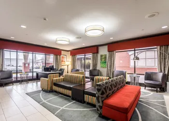 Holiday Inn Indianapolis Downtown by IHG hotel thumbnail 3