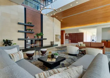 The Chattanoogan Hotel, Curio Collection by Hilton hotel thumbnail 4