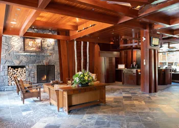 The Fox Hotel and Suites hotel thumbnail 5