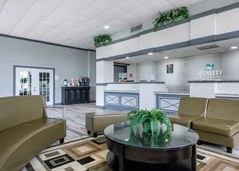 Quality Inn & Suites Brooksville I-75/Dade City hotel thumbnail 3
