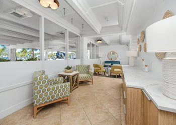 Best Western Plus Yacht Harbor Inn hotel thumbnail 4