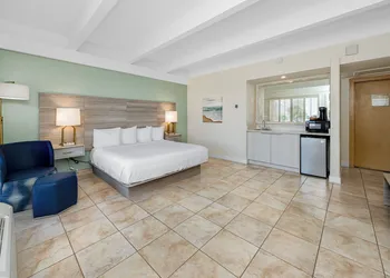 Best Western Plus Yacht Harbor Inn hotel thumbnail 8