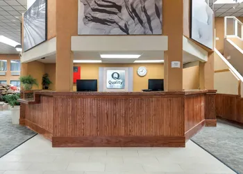Quality Inn Alamosa hotel thumbnail 5