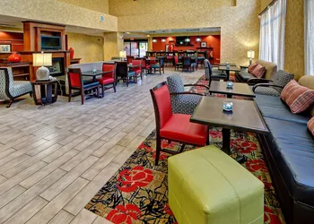 Hampton Inn Quincy hotel thumbnail 3