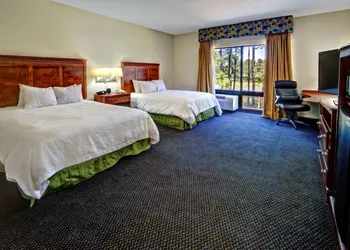 Hampton Inn Quincy hotel thumbnail 8