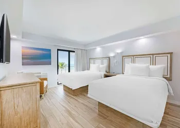 Best Western Plus Beach Resort hotel thumbnail 8