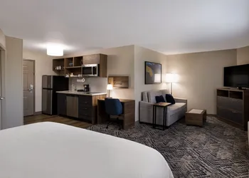 Candlewood Suites Lafayette - River Ranch by IHG hotel thumbnail 6