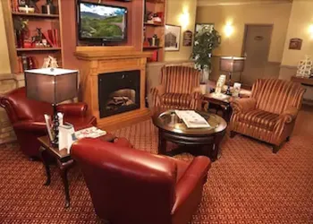 McIntosh Country Inn & Conference Centre in Canada hotel thumbnail 2
