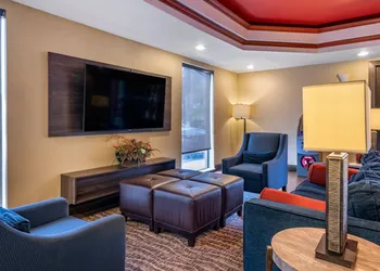 Comfort Suites Fort Pierce I-95 hotel thumbnail 4