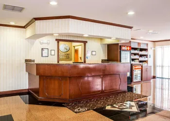 Comfort Suites Canton - Detroit hotel thumbnail 2
