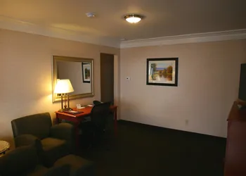 Best Western Plus Silver Saddle Inn hotel thumbnail 4