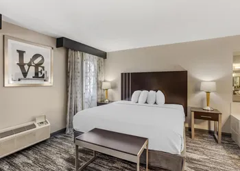Best Western Shippensburg Hotel hotel thumbnail 7