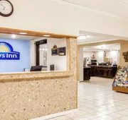 Days Inn by Wyndham Syracuse hotel detail image 3