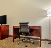 Quality Inn & Suites Olde Town hotel detail image 4