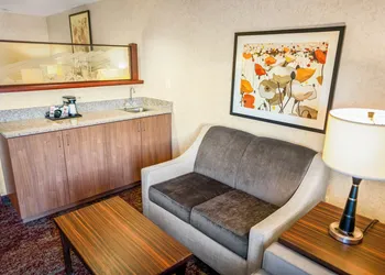 Crystal Inn Hotel & Suites Salt Lake City hotel thumbnail 8