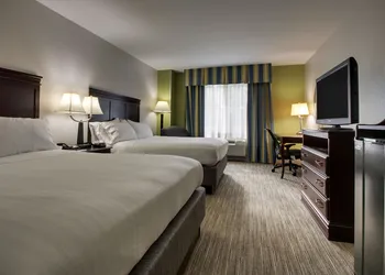 Holiday Inn Express Hotel & Suites Middleboro Raynham by IHG hotel thumbnail 2